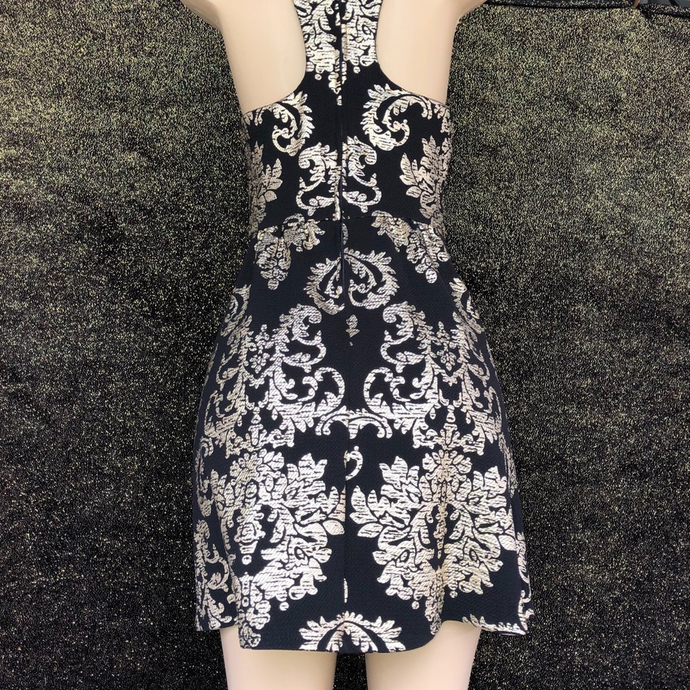 B. Darlin dress Black & Gold dress - Picture 4 of 5
